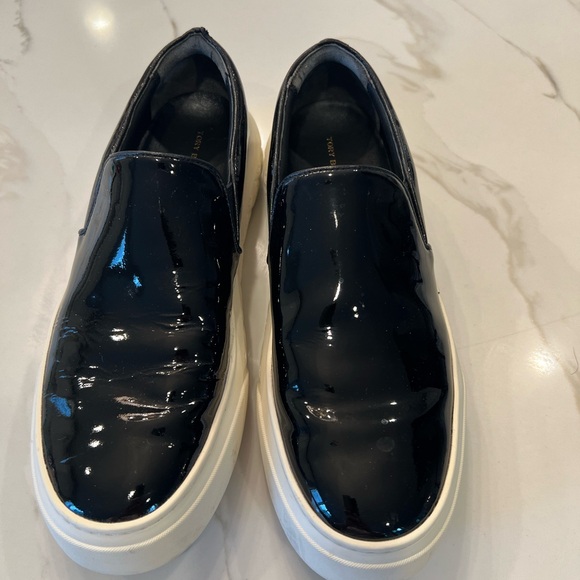 Tory Burch slip ons. Like new. Size 10 - Picture 5 of 5